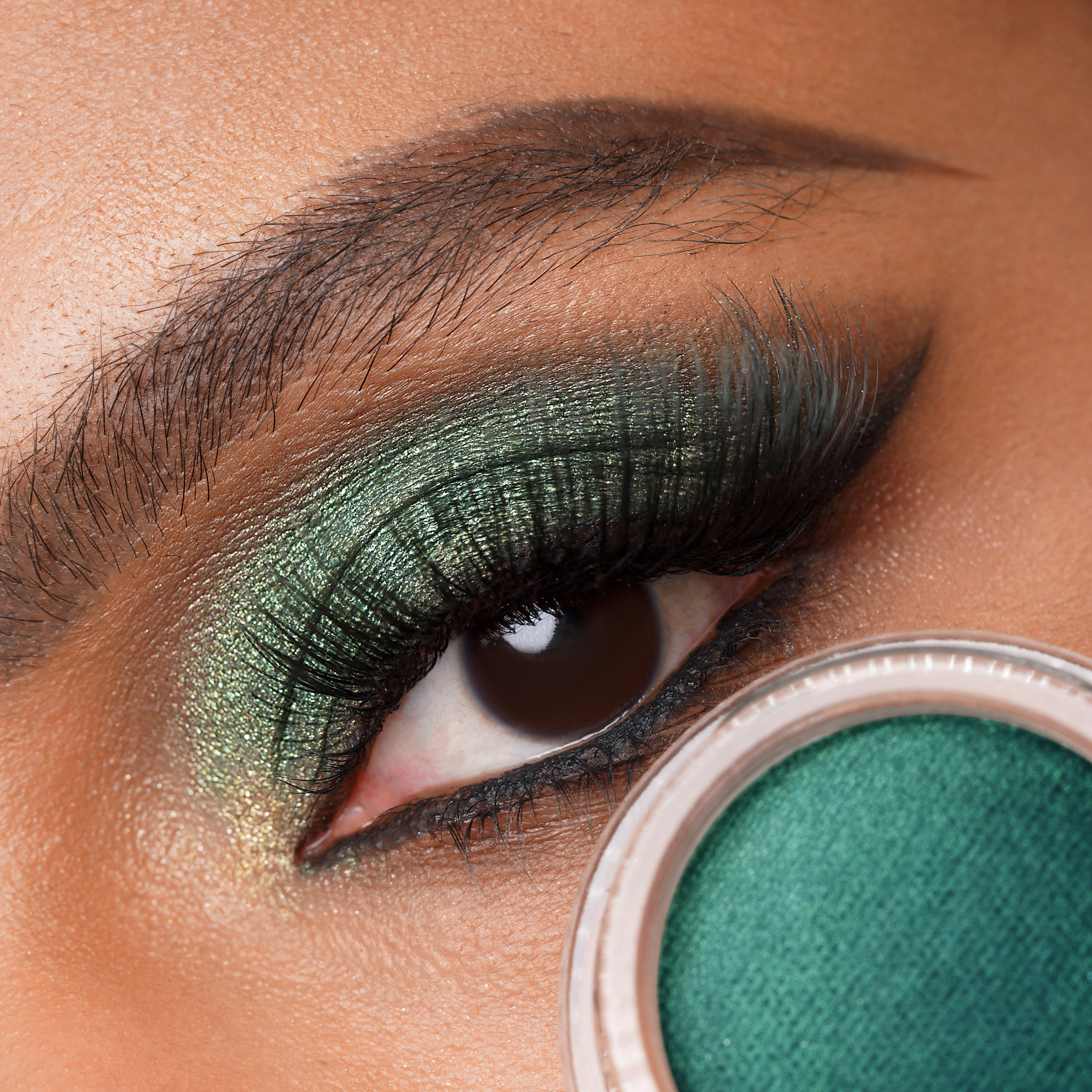 Cream Color | P07 Emerald